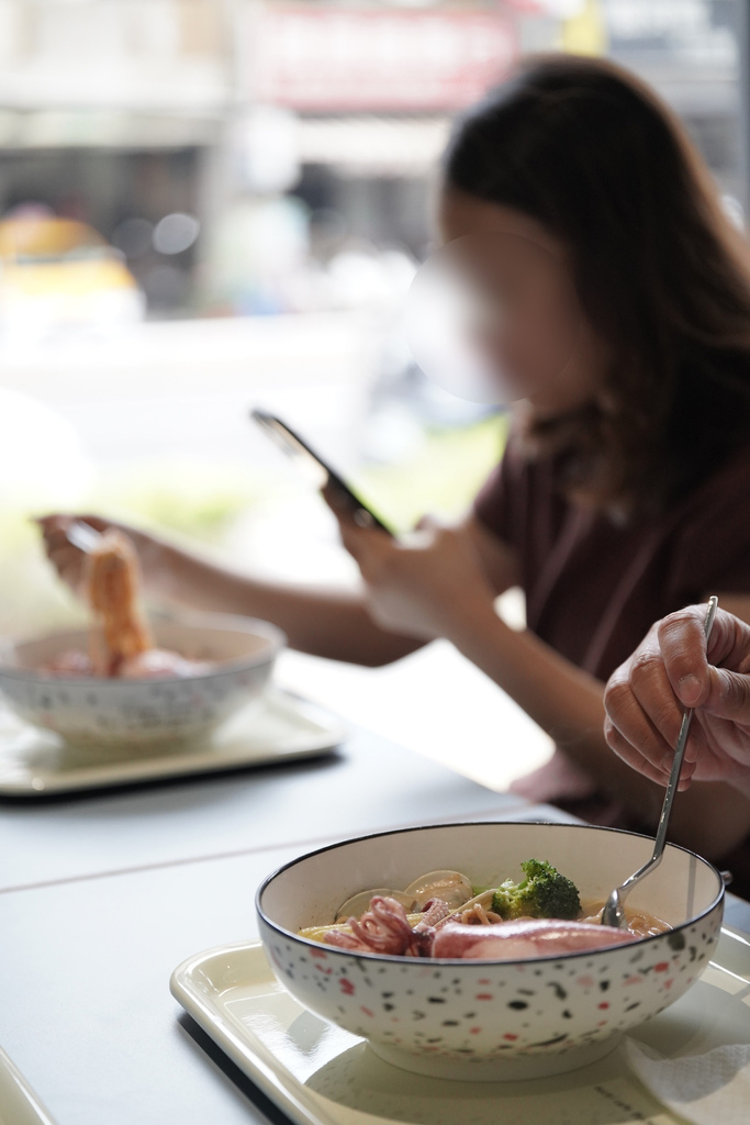 台南美食推薦-快樂的家鍋燒意麵8-3.jpg