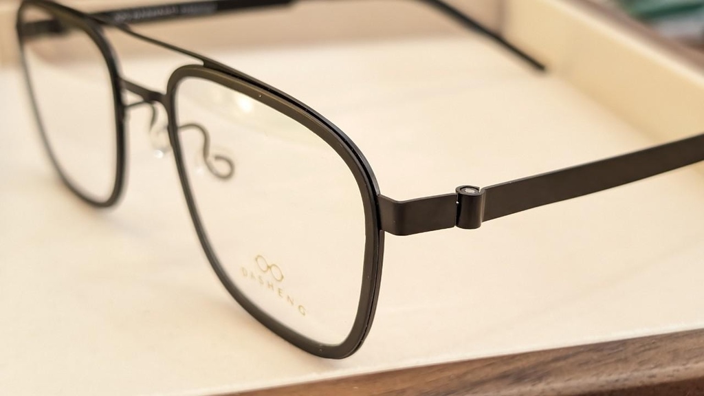 高雄眼鏡【達生眼鏡】千元輕鬆入手高質感鏡框│全日本製作眼鏡│