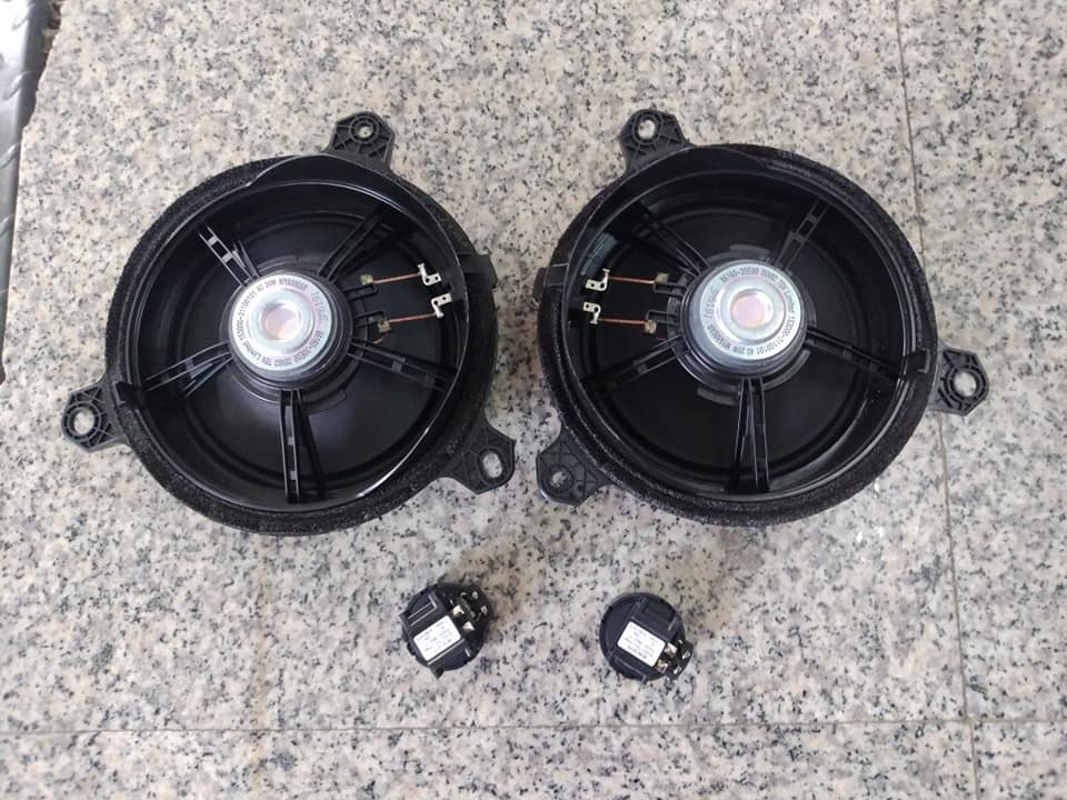 台南改裝汽車喇叭，鑫旺汽車音響好手藝！暴力鴨GR YARIS