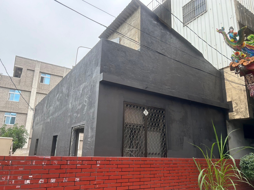 台南統包推薦【富川土木包工業】廢墟老屋翻修變身現代簡約辦公室