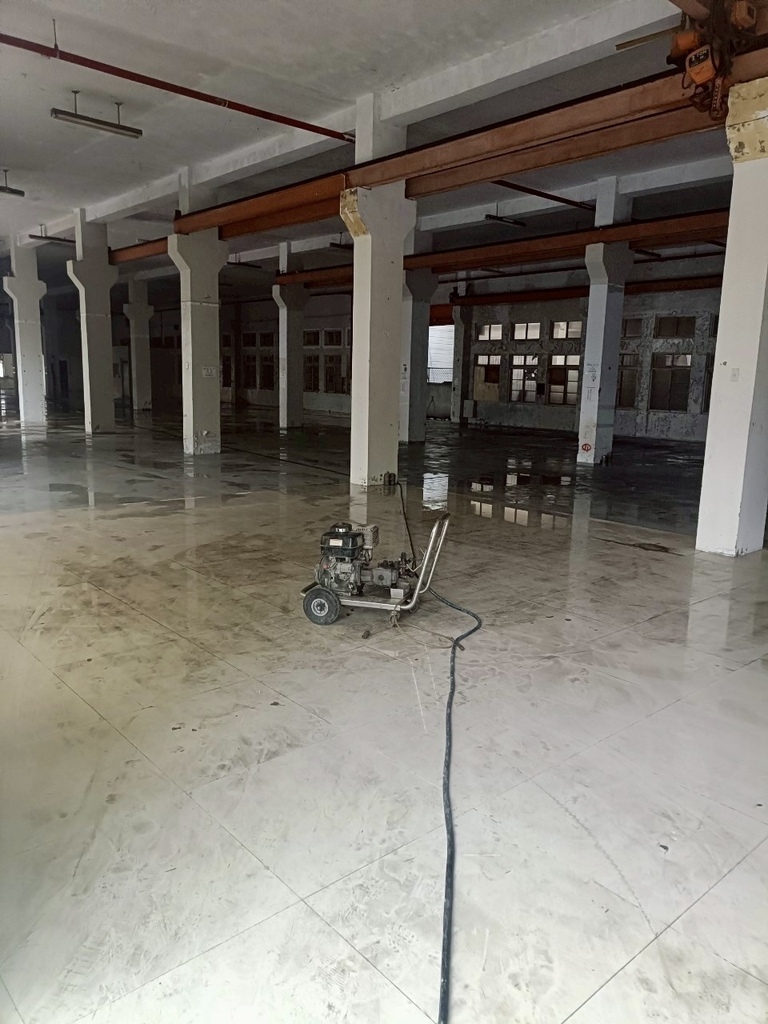 【真實心得】台南振宏油漆工程行施作工廠地坪環氧樹脂漆的驚人變