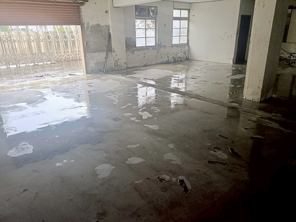 【真實心得】台南振宏油漆工程行施作工廠地坪環氧樹脂漆的驚人變