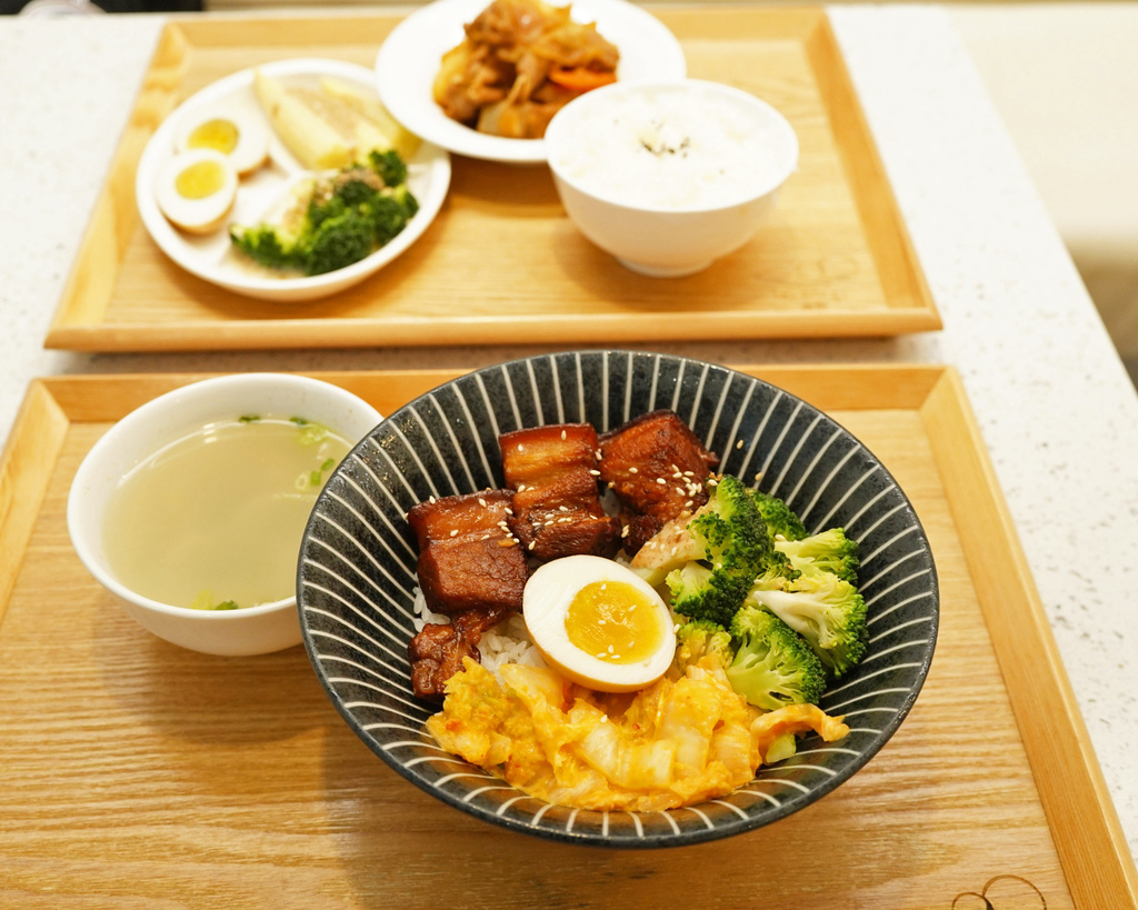 台南美食【寶煲餐飲】每日限量商業套餐｜份量剛好環境舒適｜馬鈴