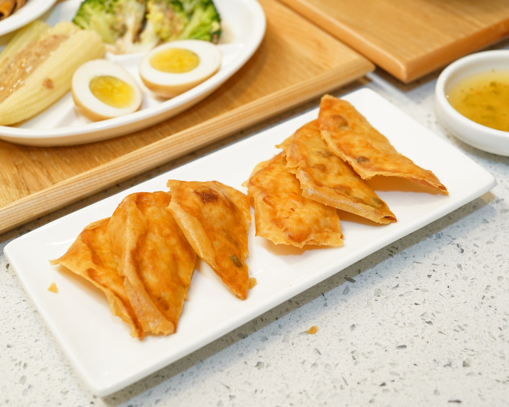 台南美食【寶煲餐飲】每日限量商業套餐｜份量剛好環境舒適｜馬鈴