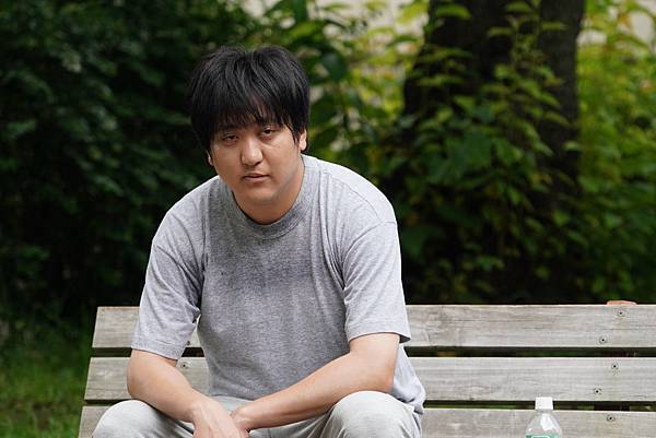 積雪下的孤寂靈魂 (1).jpeg 積雪下的孤寂靈魂 (1).jpeg