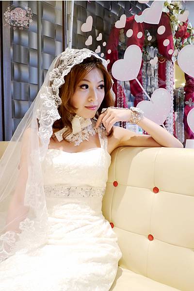 高雄新秘馨方-結婚蕾絲長頭紗07.jpg