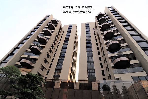 台中南屯豪宅-精銳建設-唐寧一號(115)廖香婷0928-232102.JPG