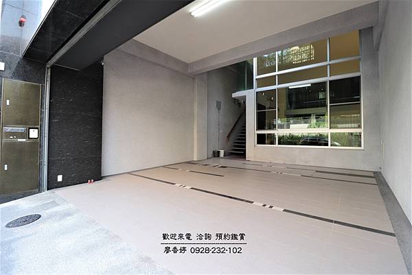 豐閱觀玥 富豪人生招待會館 臨路電梯別墅 廖香婷0928232102 (17).JPG