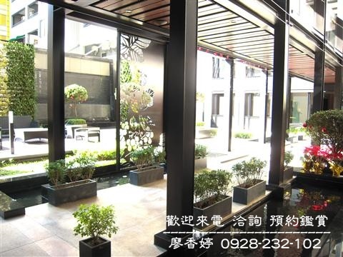 台中好宅 精銳建設 精銳米蘭 精銳藝博匯 精銳FUN未來 精銳潮 精銳Garden One 精銳雲   精銳海德一號 精銳唐寧一號 精銳旅建築 精銳博 精銳市政廳 精銳花千樹 精銳音悅廳  廖香婷0965520580歡迎預約鑑賞 委託銷售(4).jpg