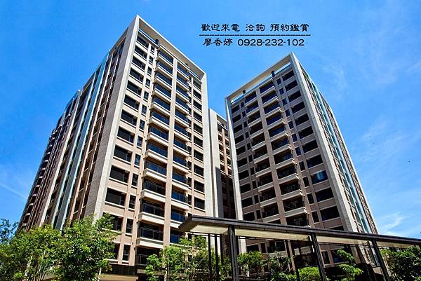 台中七期 大城建設 大城五月天嵐 大城一月春語 大城七月沐樂 大城八月小確幸 大城樂好事 大城四季山妍 大城雲杉 大城九月采掬 大城梧同 大城三月花見 大城六月微風 大城仰望 大城興大湛 大城朗雲 大城香榭 大城新紐約 大城比佛利 大城凱旋門 大城佛羅里達 大城四月泊樂 大城十二月滿 大城仰雲 廖香婷0928232102 歡迎預約鑑賞 請電 0965520580 (1).jpg