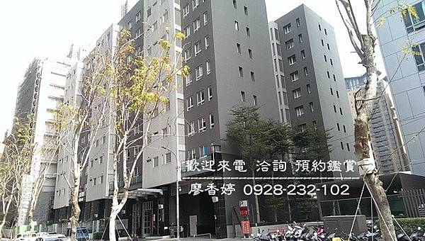 台中好宅 鄉林建設 鄉林登峰 廖香婷 0965520580  歡迎預約鑑賞(2).jpg