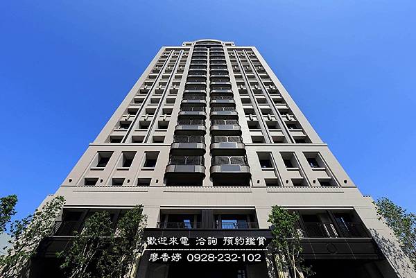 台中好宅 坤悅建設 坤悅君山 坤悅豐盛 廖香婷0965520580歡迎預約鑑賞 委託銷售(5).jpg