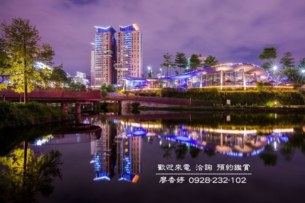 台中西屯區環境照片-秋紅谷廣場  廖香婷 0965520580(2).jpg