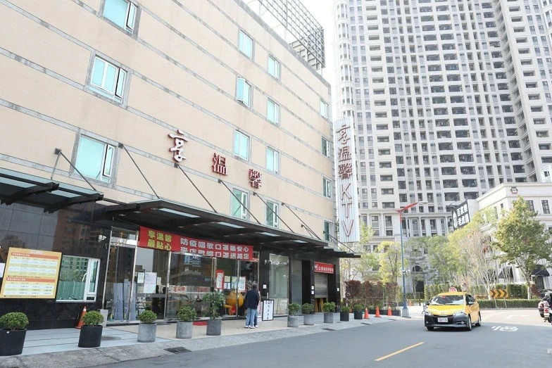 享溫馨台中店開在西屯區青海南街，去年底則再搶入七期南側購地。陳恒芳攝.jpg