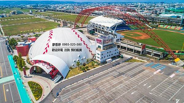 台中北屯區環境照片-台中洲際棒球文創園區(2).jpg