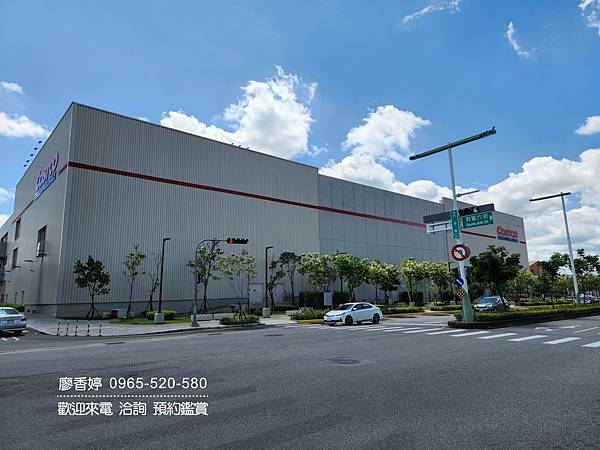 台中好宅 惠宇建設 一方庭 可觀 青田 晴山 澄品 仰德 寬心 開朗 千曦 國美館 大其心 觀市政 五十七間堂 敦北 PARK 23 清朗 樂觀 一森青 敦南 禮仁 新觀 原山 大聚 上晴 天青 富山居 山曦 宇山鄰 仁美 科博仰森 大容廖香婷0965520580歡迎預約鑑賞 委託銷售(44).jpg