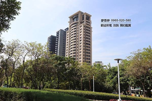 台中七期豪宅 沅林建設 名人硯 歡迎預約鑑賞 廖香婷0965520580(7).JPG