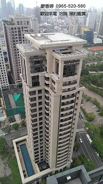 台中七期豪宅 沅林建設 名人硯 歡迎預約鑑賞 廖香婷0965520580(30).jpg