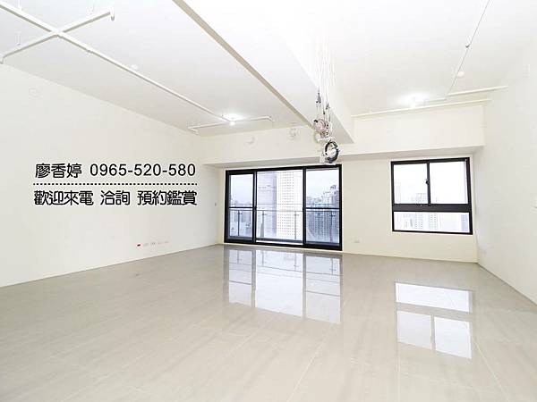 七期豪宅︱雙橡園V1特區︱前棟視野︱四房雙主臥︱次頂樓︱雙車位︱全新未住︱頂級標配︱售6618萬｜廖香婷 0965-520580 歡迎預約鑑賞 委託銷售002.JPG