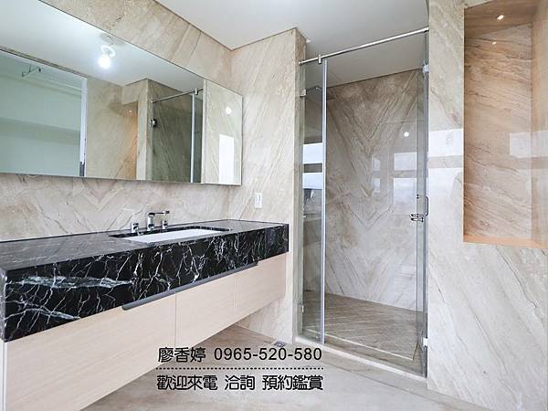 七期豪宅︱雙橡園V1特區︱前棟視野︱四房雙主臥︱次頂樓︱雙車位︱全新未住︱頂級標配︱售6618萬｜廖香婷 0965-520580 歡迎預約鑑賞 委託銷售020.JPG