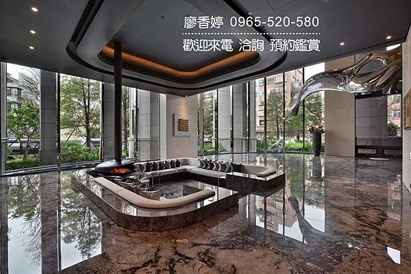 七期豪宅︱雙橡園V1特區︱前棟視野︱四房雙主臥︱次頂樓︱雙車位︱全新未住︱頂級標配︱售6618萬｜廖香婷 0965-520580 歡迎預約鑑賞 委託銷售061.jpg