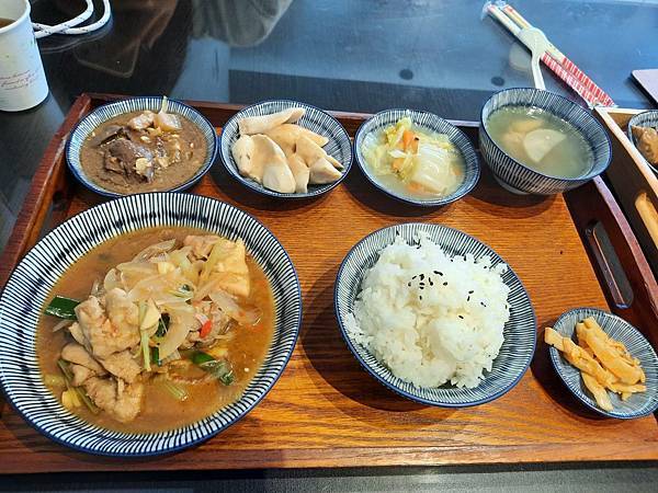 斗六-黑先生飯館