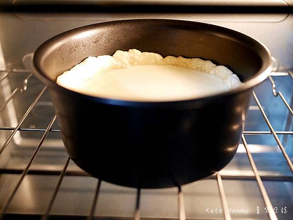 法式烤布蕾派食譜 烤布蕾派做法 法國鐵塔牌發酵奶油 鐵塔牌動物性鮮奶油 Elle＆Vire31.jpg