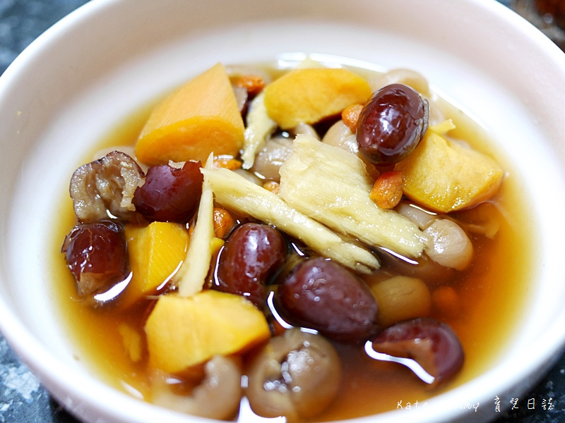 秋冬養生湯品 桂圓紅棗茶 黑糖地瓜湯 甜湯食譜24.jpg 秋冬養生湯品 桂圓紅棗茶 黑糖地瓜湯 甜湯食譜24.jpg