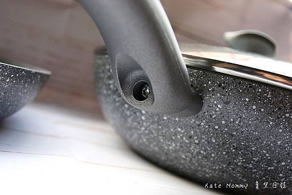 Fascook義大利原裝進口礦岩不沾鍋 菲姐代言 義大利鍋具 不沾鍋推薦22.jpg