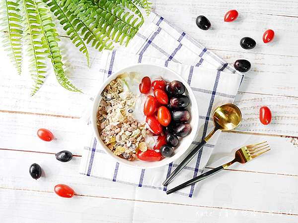 沖泡食品 麥片 米森有機麥片 有機水果覆盆莓麥片 有機核桃蔓越莓麥片 有機腰果巧克力麥片 有機巧克力穀脆餅 早餐點心或宵夜 跟著青荷一起吃有機