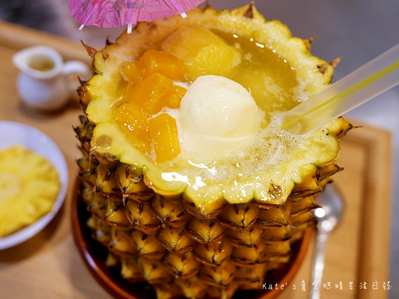 蘆洲中正路 古早味旺來冰店 蘆洲冰店推薦 蘆洲吃冰 蘆洲哪一家冰好吃 蘆洲鳳梨冰 鳳梨創意冰品17.jpg 蘆洲中正路 古早味旺來冰店 蘆洲冰店推薦 蘆洲吃冰 蘆洲哪一家冰好吃 蘆洲鳳梨冰 鳳梨創意冰品17.jpg