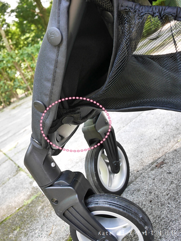 美國baby jogger city tour C形旋風輕量旅行車 單手秒開推車 嬰兒推車推薦 選擇嬰兒推車 好收納嬰兒推車23.jpg