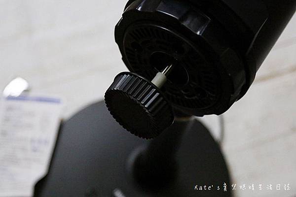 Haier14吋DC經典霧面黑風扇  Haier14吋DC直流變頻微電腦立扇 群光電子電風扇評價 海爾風扇好用嗎 省電電扇推薦 七片扇葉 12段風速 ECO溫感 可預約定時的電風扇20.jpg