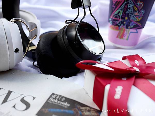 天籟之音SUDIO REGENT 耳罩式藍芽耳機 北歐瑞典設計 Regent 可替換式耳殼 機身可摺疊式設計 聖誕禮物挑選 耳罩式藍芽耳機推薦25.jpg