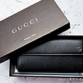 GUCCI 經典GG金屬LOGO荔枝紋牛皮拉鍊暗釦長夾 GUCCI皮夾 GUCCI長夾 GUCCI長夾耐用嗎 GUCCI長夾穿搭 GUCCI經典皮夾3.jpg