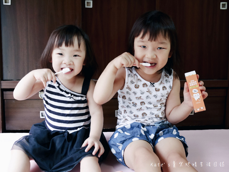 齒妍堂T-SPRAY Kids兒童含鈣健齒牙膏 可吞食牙膏推薦 兒童牙膏推薦 齒妍堂兒童含鈣健齒牙膏 齒妍堂T-SPRAY Kids產品好用嗎0.jpg