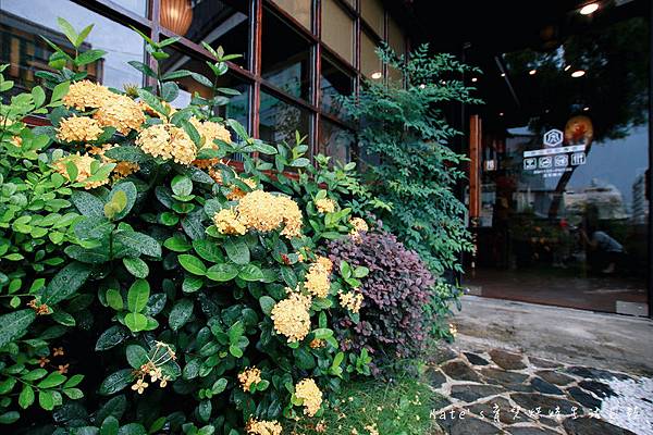 雲林虎尾虎屋 雲林虎尾虎珍堂 雲林十大伴手禮 台灣雲林地瓜糕點專賣店 紫薯米蛋糕 憨吉濃濃乳酪 虎丸御皇吉5.jpg