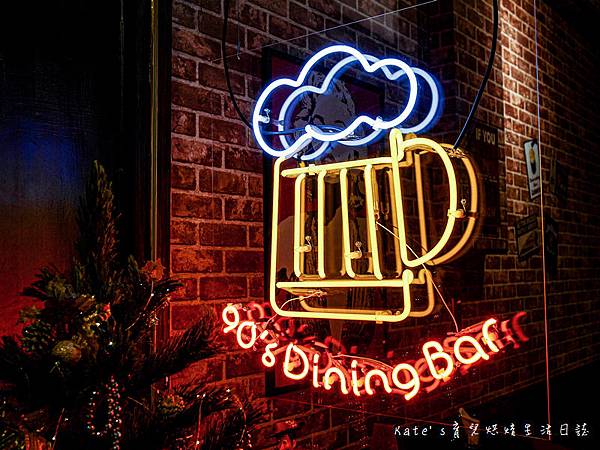板橋酒食人餐酒館 90's Dining Bar 酒食人餐酒館 板橋90's Dining Bar  板橋餐酒館 板橋聚餐 板橋看球賽餐廳 板橋美式餐酒館 板橋新埔站餐酒館43.jpg