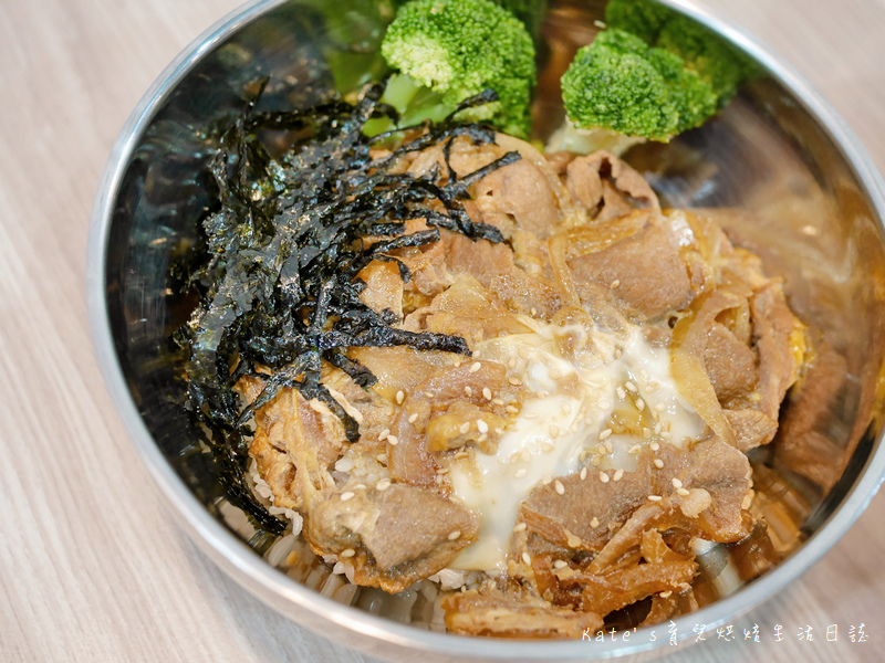 拌不丼 新莊拌不丼 新莊自立街拌不丼 拌不丼菜單 豬肉拌飯 丼飯推薦25.jpg