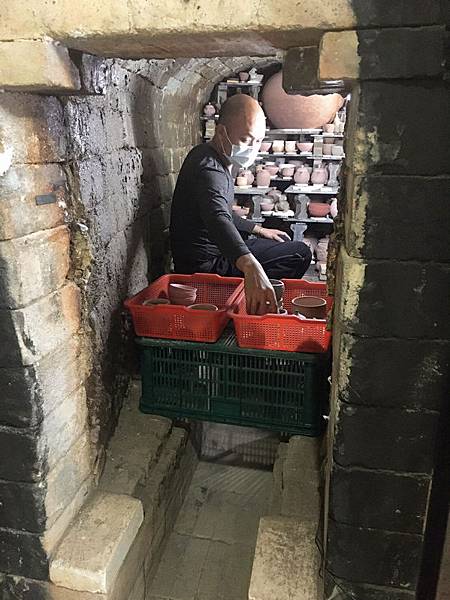 自然燒工陶藝坊 陶土調製生產銷售 客製化陶藝品 陶土批發 陶土購買 陶土採購1.jpg
