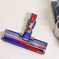 Dyson V8 Slim Fluffy+ 戴森v8新款 dyson v8新款 Dyson V8 Slim Fluffy+開箱 戴森Dyson V8 Slim Fluffy+開箱 dyson新款吸頭7.jpg