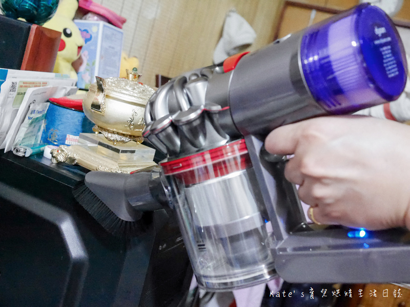 Dyson V8 Slim Fluffy+ 戴森v8新款 dyson v8新款 Dyson V8 Slim Fluffy+開箱 戴森Dyson V8 Slim Fluffy+開箱 dyson新款吸頭28.jpg