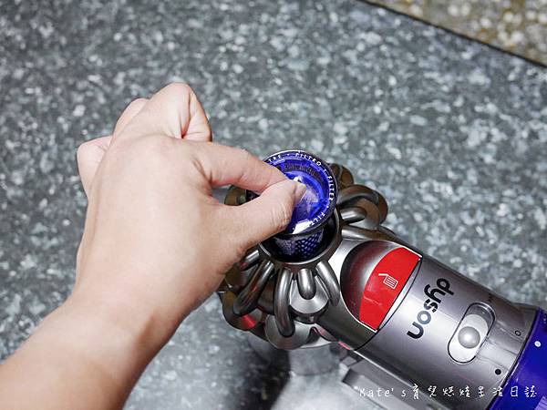 Dyson V8 Slim Fluffy+ 戴森v8新款 dyson v8新款 Dyson V8 Slim Fluffy+開箱 戴森Dyson V8 Slim Fluffy+開箱 dyson新款吸頭33.jpg