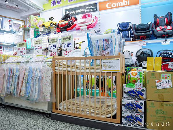 卡多摩嬰童館 嬰兒用品店推薦 三重嬰兒用品購買 便宜尿布哪裡買 新生兒用品挑選24.jpg