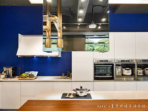 藍天廚飾BlueSky cooking style 廚房設備 排油煙機 烘碗機 炊飯器收納櫃16.jpg
