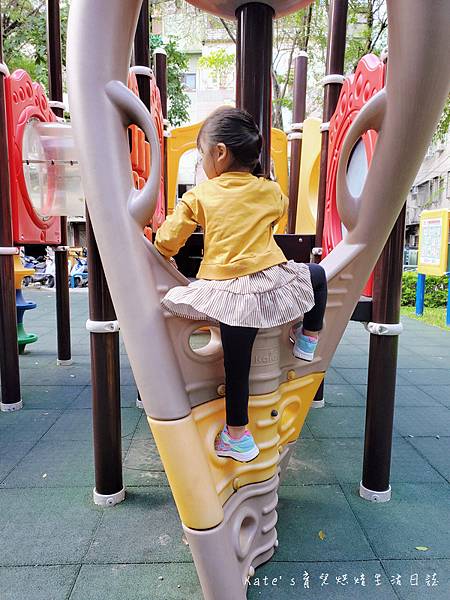 蘋果童裝 台灣平價童裝 台中平價童裝 童裝推薦 童裝品牌 優惠童裝 中大童服飾36.jpg