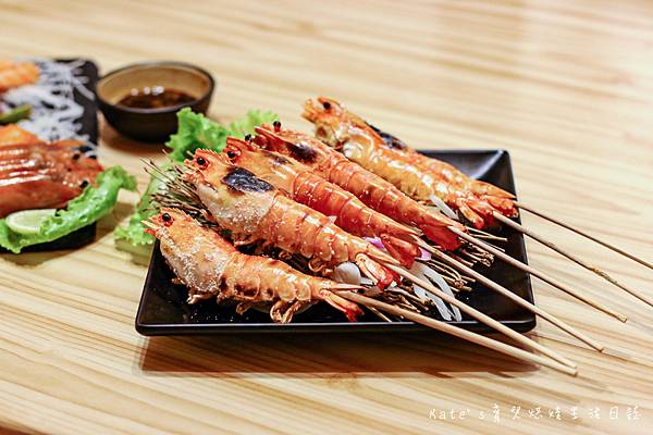 鬼斧燒烤屋 花蓮居酒屋 東大門美食 花蓮美食 花蓮日式料理推薦 花蓮好吃居酒屋 花蓮必吃推薦 鬼斧燒烤屋菜單 鬼斧燒烤屋包廂30.jpg