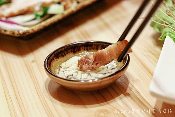 鬼斧燒烤屋 花蓮居酒屋 東大門美食 花蓮美食 花蓮日式料理推薦 花蓮好吃居酒屋 花蓮必吃推薦 鬼斧燒烤屋菜單 鬼斧燒烤屋包廂59.jpg