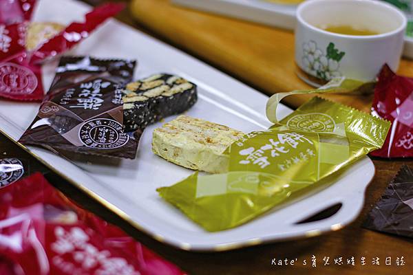 食在幸福雪花餅 食在幸福蔓越莓雪花餅 食在幸福鹹蛋黃雪花餅 宜蘭五結鄉人氣推薦伴手禮 團購美食 宅配伴手禮推薦 雪花餅 宜蘭伴手禮推薦22.jpg