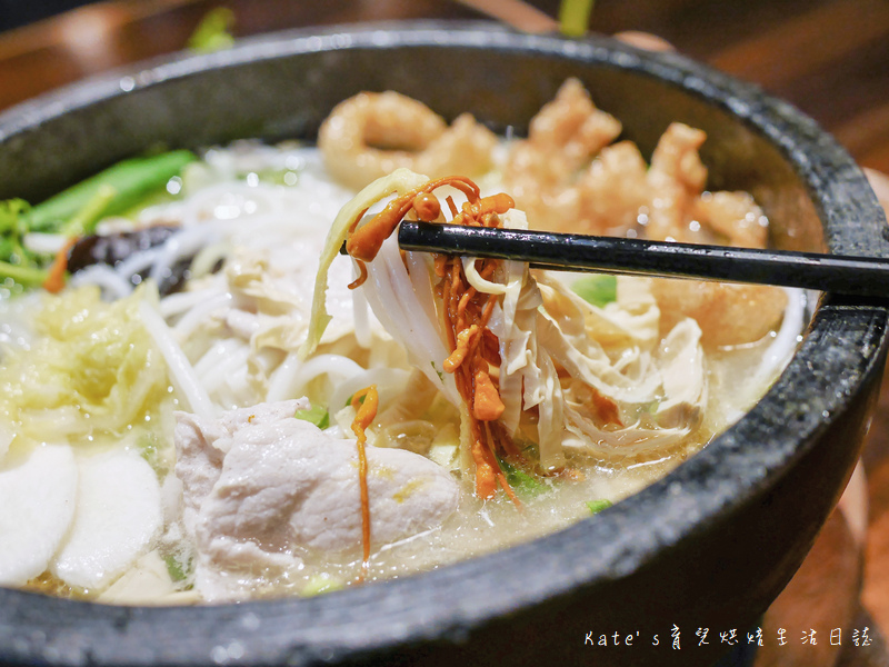 桃園魅力金三角商圈 桃園大漢饌雲南拉麵 桃園阿美米干 桃園八妹婆婆米線 桃園美食 桃園忠貞新村文化園區40.jpg